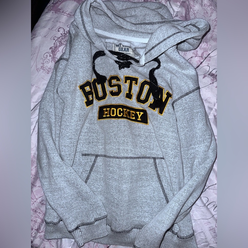 Boston Bruins sweater/hoodie size m